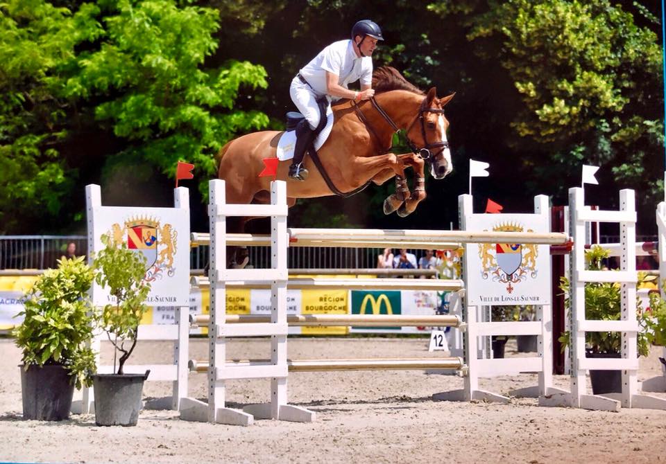 Robert-Smith-UK-Showjumper