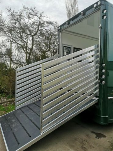 Springhill-Horseboxes